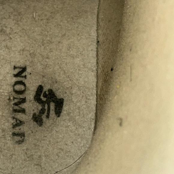 Nomad Red and Blue Heeled rubber rain Boots with Intricate Design size 8 - Picture 6 of 10